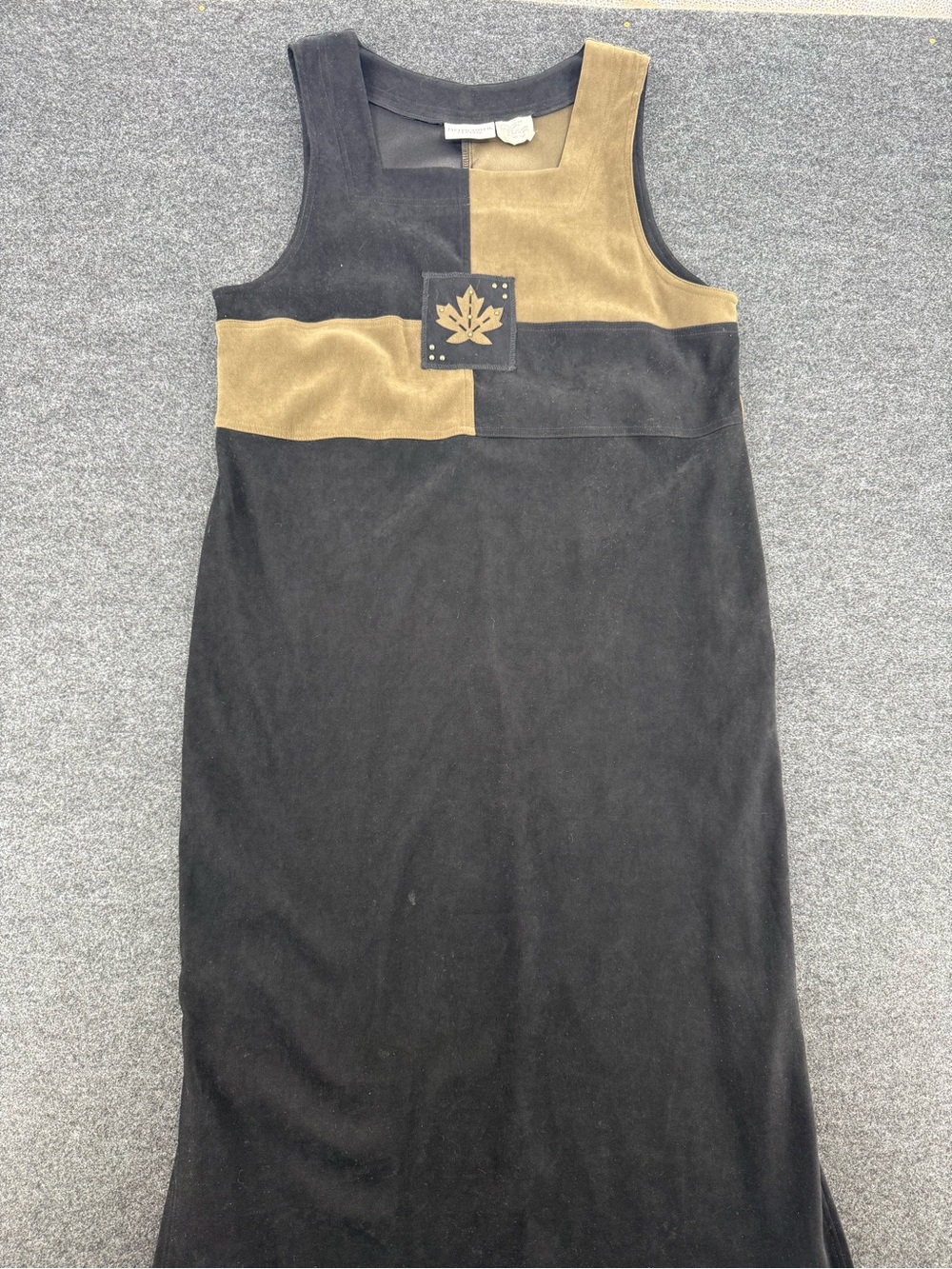 Sleeveless Black and olive green Patchwork Shift Dress